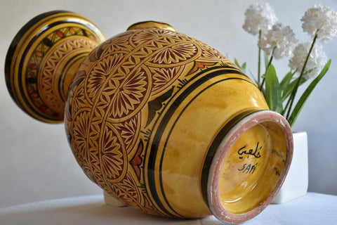 Grand Vase Jaune en céramique 37 cm, Produit artisanal 100% fait main à Safi Maroc, décoration intérieure, Poterie Vintage Année 1989